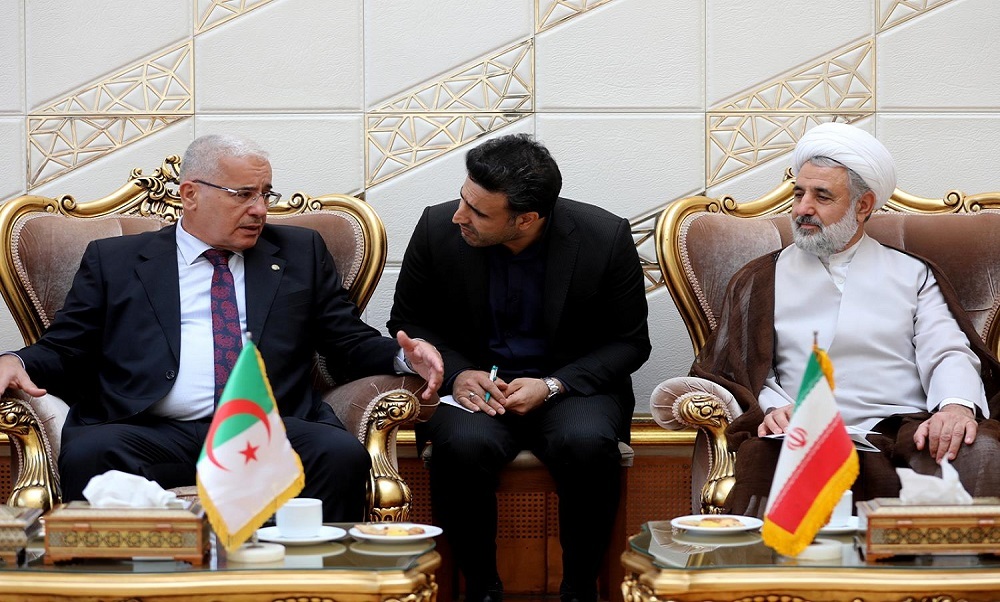 نایب رئیس مجلس شورای اسلامی: توسعه روابط پارلمانی ایران و الجزایر به پیشرفت دو کشور کمک می‌کند