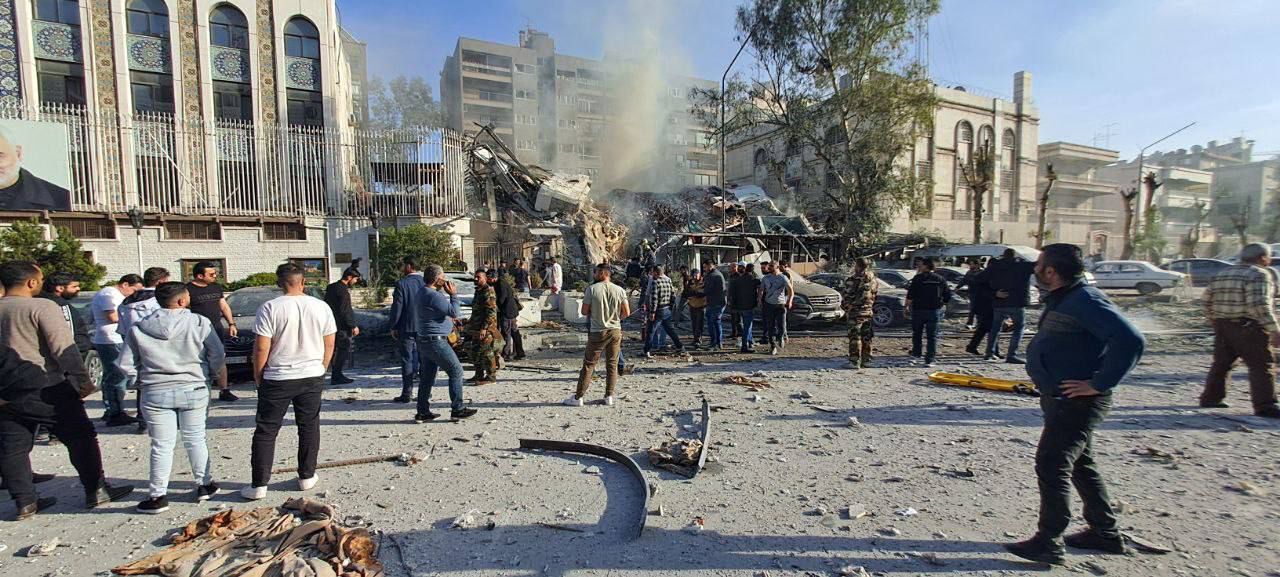 حمله هوایی رژیم صهیونیستی به ساختمان کنسولی و اقامتگاه سفیر جمهوری اسلامی در سوریه+ تصاویر