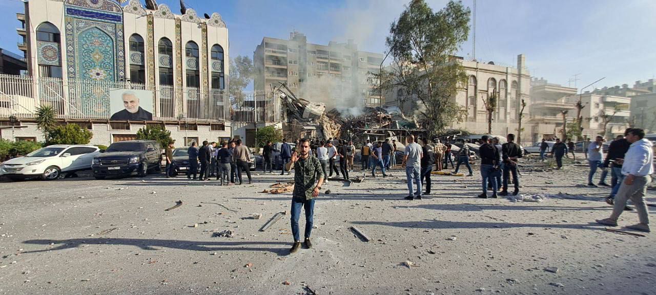 حمله هوایی رژیم صهیونیستی به ساختمان کنسولی و اقامتگاه سفیر جمهوری اسلامی در سوریه+ تصاویر