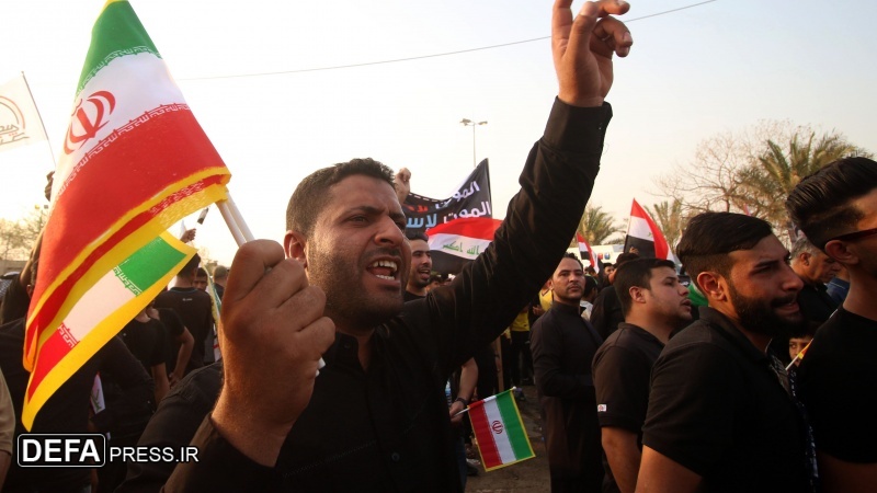 عراق: بصرے کے عوام کی جانب سے ایران کے قونصل خانے پر حملے کی مذمت