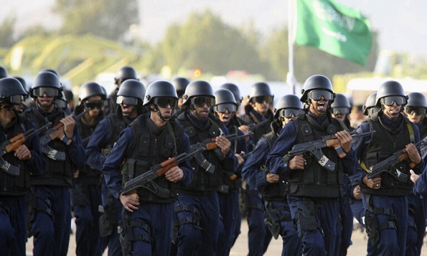 سعودی حکومت نے اپنے 3 فوجیوں کے سر قلم کردیئے