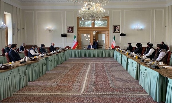 افغانستان کے 4 سیاسی وفود کا دورہ تہران/ تہران میں بین الافغان مذاکرات کا آغاز