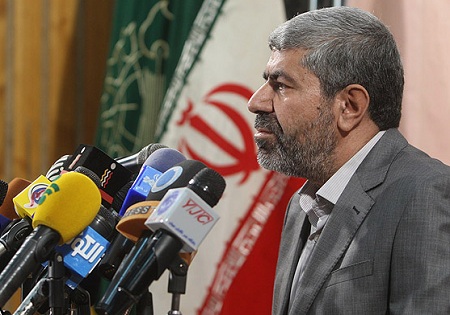 هرگاه در مقابل دشمن یک قدم عقب نشستیم آنها چند قدم جلو آمدند