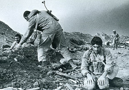 637 تجاوز عراق به ایران قبل از آغاز جنگ/ دستگیری خلبان مصری در ابتدای جنگ
