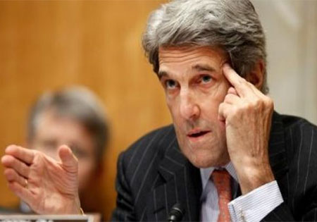 اظهارات متناقض وزیر امور خارجه امریکا در مورد نحوه حمله به سوریه