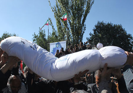 مردم زابل در روز عرفه میزبان دو شهید گمنام هستند