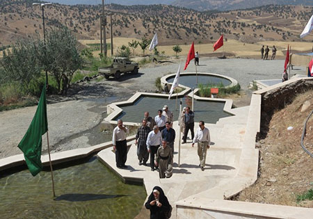 رونمایی از یادمان شهدا در نقطه صفر مرزی بانه