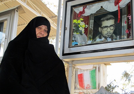 سی امین سالگرد مداح شهید شرق آزادی در گلزار شهدا