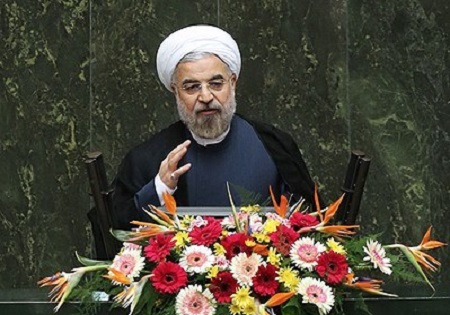 می‌توانستیم با توان بیشتری در بخش فرهنگ حاضر شویم / دولت هرگز مشغول حاشیه‌ها نخواهد شد