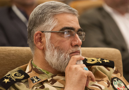 نیروهای مسلح ایران آماده کمک به عراق هستند/ برگزاری دو رزمایش مشترک در غرب و شرق کشور