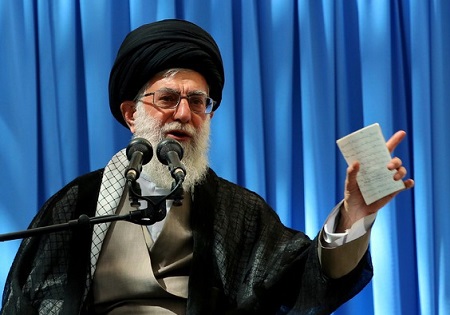 دفاع مقدس آزمون بزرگ ملت ایران در بروز استعدادها بود