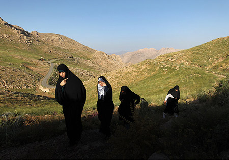 اعزام دانشجویان کرمانشاهی به مناطق عملیاتی شمال‌غرب کشور