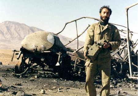 فرمانده «گروه دستمال سرخ‌ها» را بشناسید/ مجاهدی که روز عاشورا شهید شد
