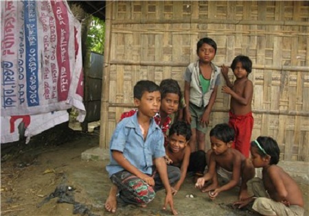 زندگی مسلمانان میانمار در شرایط بحرانی قرار گرفت