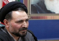 باید فضای شاهد و ایثارگر را درک کنیم