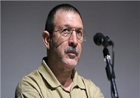 مردی که اسبش را به ستون ادبیات بست