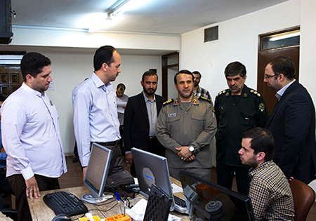 تصاویر/ بازدید سردار کارگر از خبرگزاری دفاع مقدس