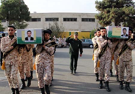 پیکر شهدای سپاه حفاظت هواپیمایی تشییع شد