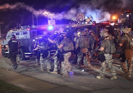 تظاهرات گسترده علیه نژادپرستی در امریکا/ 5 پلیس کشته شدند