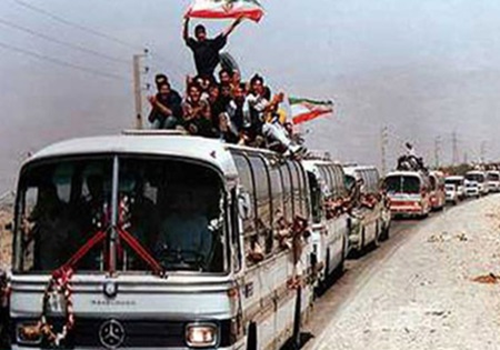 افسر عراقی با دیدن رفتار حجت الاسلام ابوترابی، شیعه شد