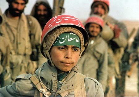 آقای کیارستمی!!جنگ اگر برای تو مفهومی نداشت برای من مفهوم داشت....