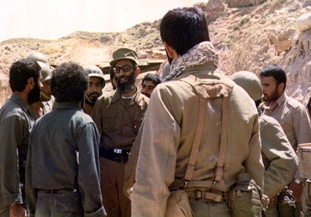 حادثه‌ای که قلب مقام معظم رهبری را به درد آورد/ با همت‌های بلند مشکلات بزرگ حل خواهد شد