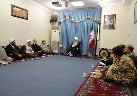 نیروهای مسلح مازندران با امام جمعه ساری دیدار کردند