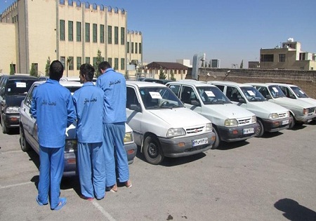 کشف 200 خودروی مسروقه از مخفیگاه سارقان در اصفهان
