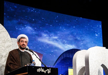 مسلمانان با محوریت قرآن به وحدت می‌رسند