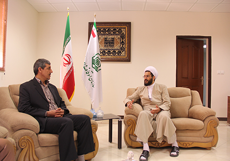 شهدا متعلق به هیچ گروه و جناح سیاسی نیستند