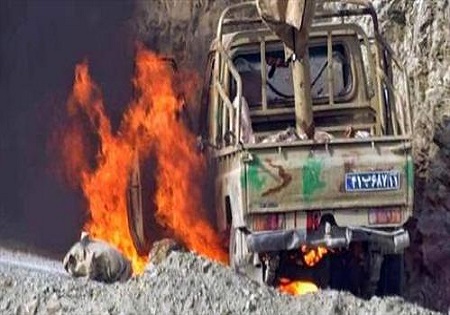 تصاویری از حمله‌ تروریست‌ها به مرزبانان ایرانی