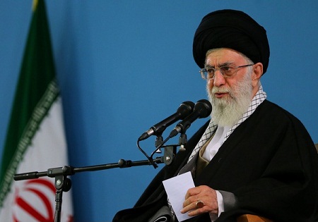 ایران در مقابل هر گونه تعرض مقتدرانه از خود دفاع خواهد کرد/ لاف تهدید نظامی زدن و توقع توقف پیشرفتهای دفاعی ابلهانه است
