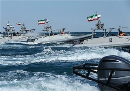دفاع از مرزهای آبی توسط نیروی دریایی ارتش