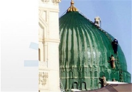 شستشوی گنبد سبز حرم نبوی در آستانه ایام حج