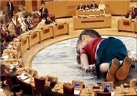 چهره‌هایی که به یاد کودک سوری دل به دریا زدند