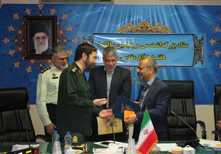استاندار استان مرکزی به فرماندهی قرارگاه سازندگی مرکز فرهنگی دفاع مقدس استان مرکزی منصوب شد