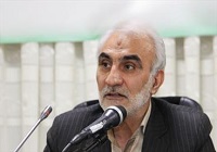 تجلیل از رزمندگان دفاع مقدس و فرزندان شهدا در استانداری سمنان