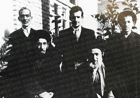 عکس منتشر نشده از پدر رهبر انقلاب