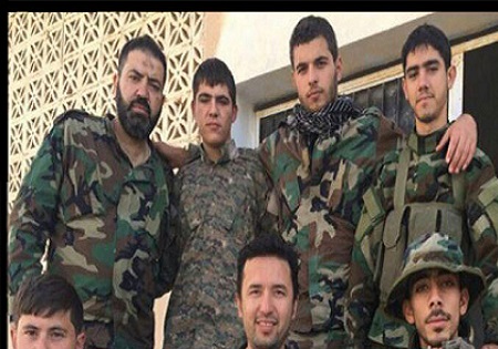 عکس/ یک پرچم خاص در دستان «مجاهدان فی سبیل الله»
