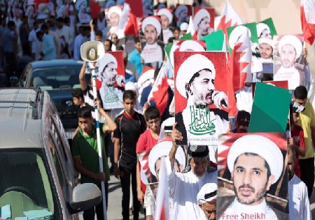 تاکید انقلابیون بحرینی بر لزوم تحقق خواسته‌های مردمی