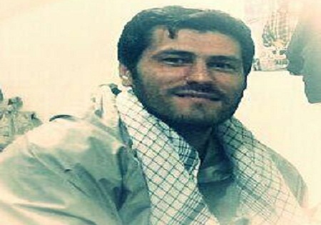 هرگز رهبر انقلاب را تنها نگذارید...