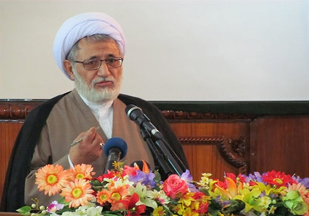 پیروزی انقلاب اسلامی ایران متعلق به همه آحاد مردم است
