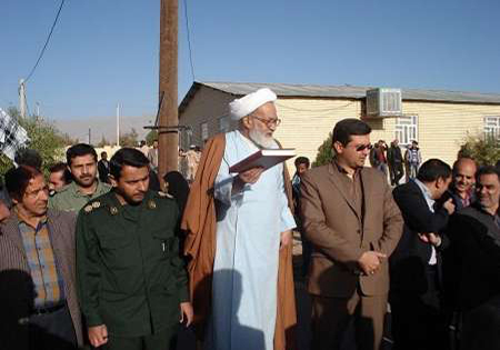 320 دانش آموز مهریزی به مناطق عملیاتی دوران دفاع مقدس اعزام شدند