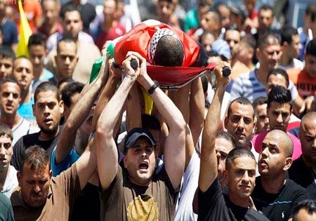 شهادت سه جوان فلسطینی به ضرب گلوله صهیونیست‌ها/ شمار شهدای انتفاضه قدس از مرز 200 نفر گذشت