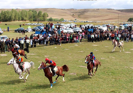 آمل میزبان دومین جشنواره فرهنگی هنری استان مازندران شد