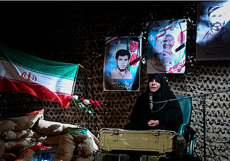 همسر شهید تقوی‌فر: برای شناخت درد مردم در مناطق محروم زندگی می‌کردیم