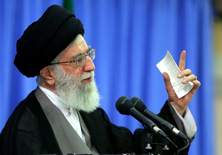 صوت/ سخنان امام خامنه ای به مناسبت ایام اعتکاف