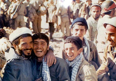 نماهنگ / ای کاش کسی از تو خبر داشته باشد