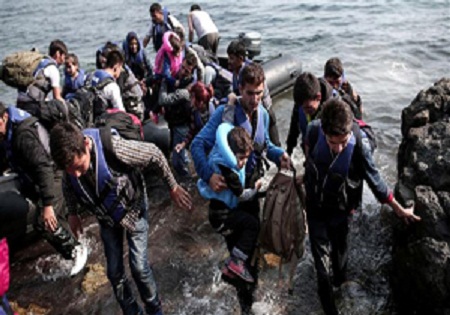 سیاست بشر دوستانه تیراندازی به سوی پناهجویان در اروپا!