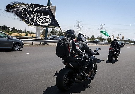 رژه موتورسواران به یاد شهدای «مدافع‌حرم»